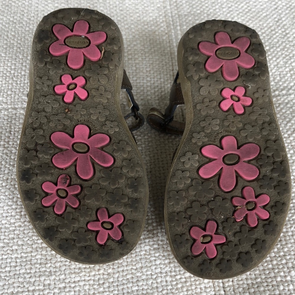 Stride Rite Sandals. Size 5.5 - Picture 5 of 7